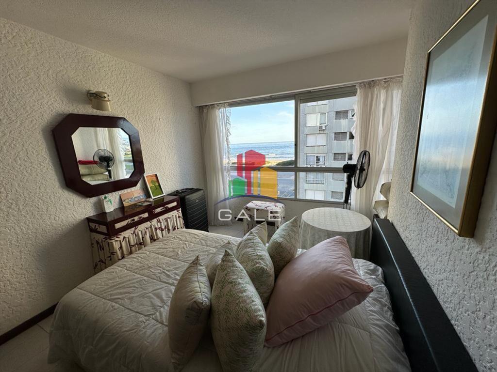 Apartamento frente al mar