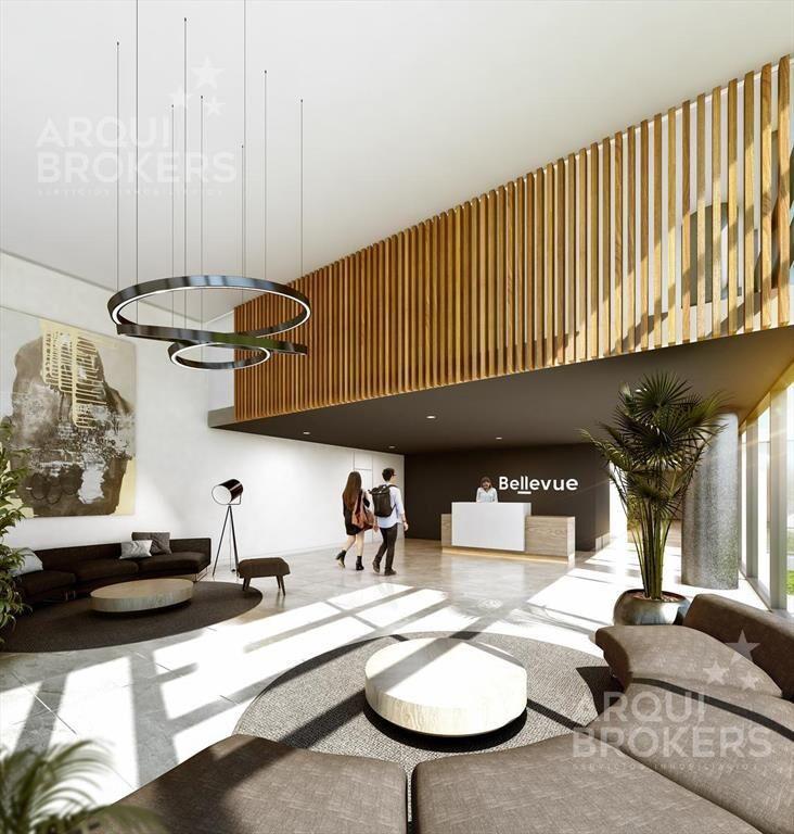 Apartamento dúplex de tres dormitorios en venta en Ciudad d