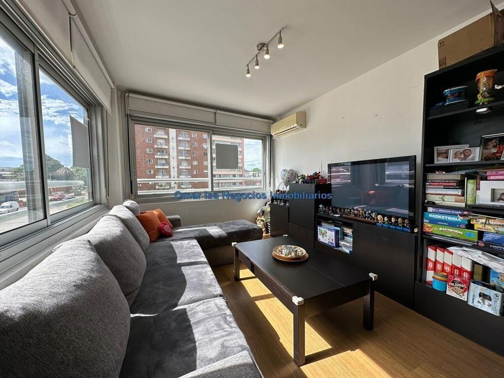 Venta apartamento 3 dormitorios Malvin con garaje E-Tower,