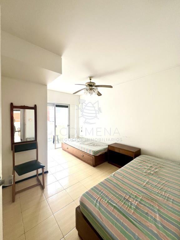 Oportunidad de negocio! Apartamento de 2 y 2 con