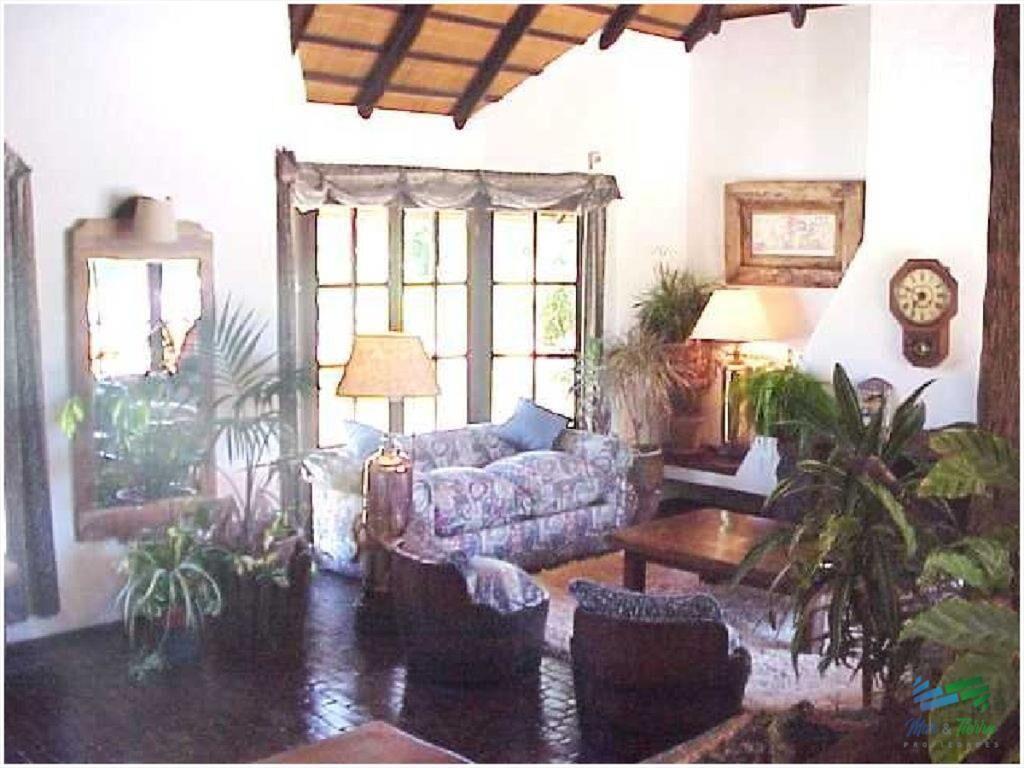 Vendo casa 6 dormitorios con piscina y gran en
