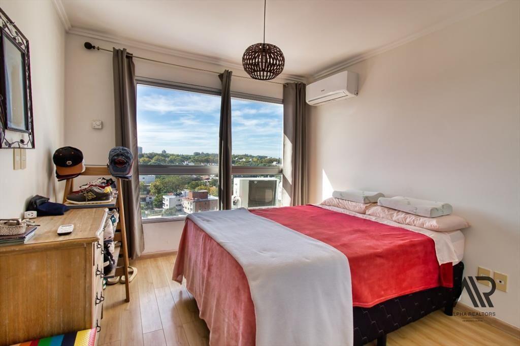 Apartamento en venta c/ cochera compartida en Malvin