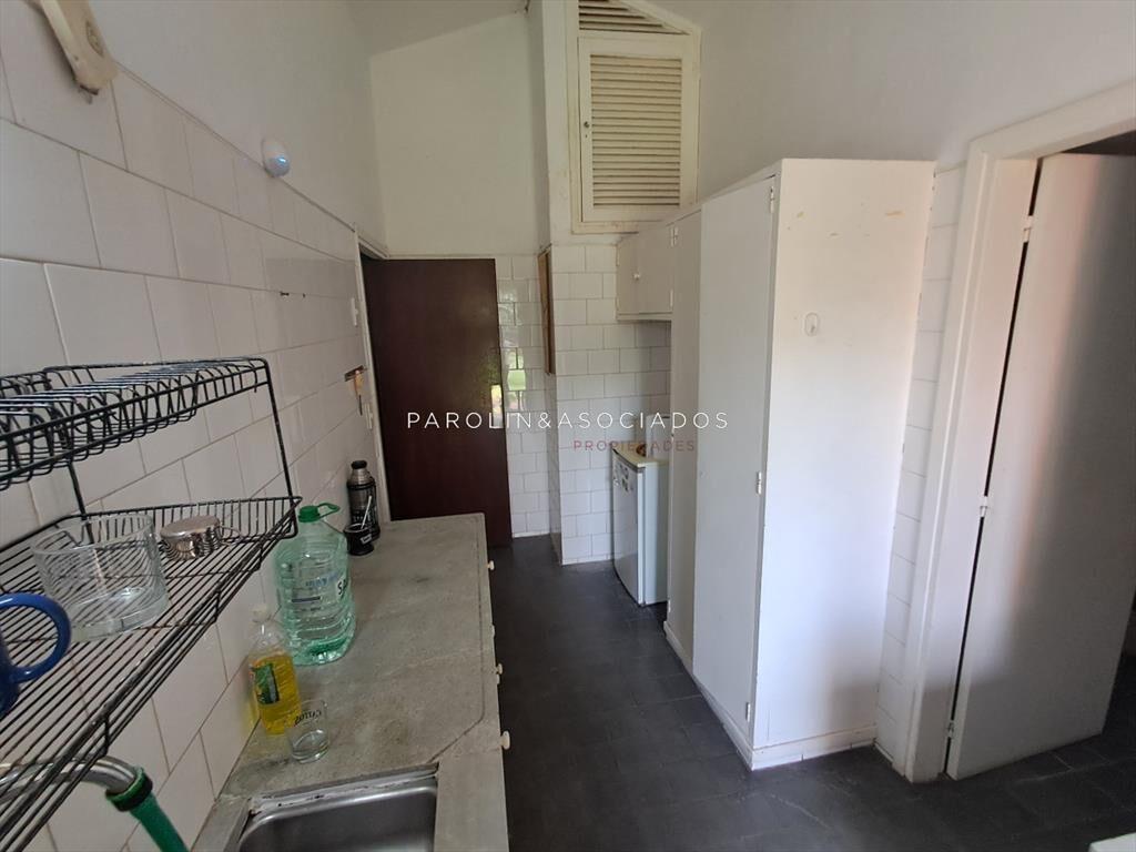 PUNTA DEL ESTE MANSA CASA DE 2 DORMITORIOS Y EN