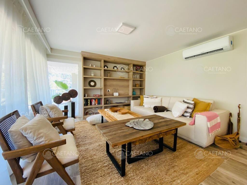 Apartamento en Venta Tres Suites y Dependencia