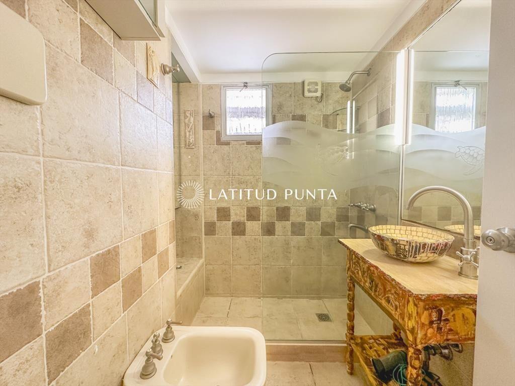 Apartamento en Aidy Grill, 2 dormitorios más loft, se vend