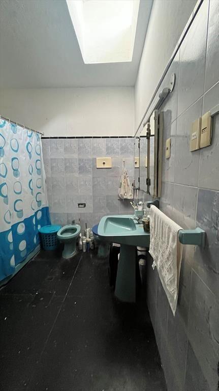Casa 3 dormitorios, con fondo con parrillero y gge x2