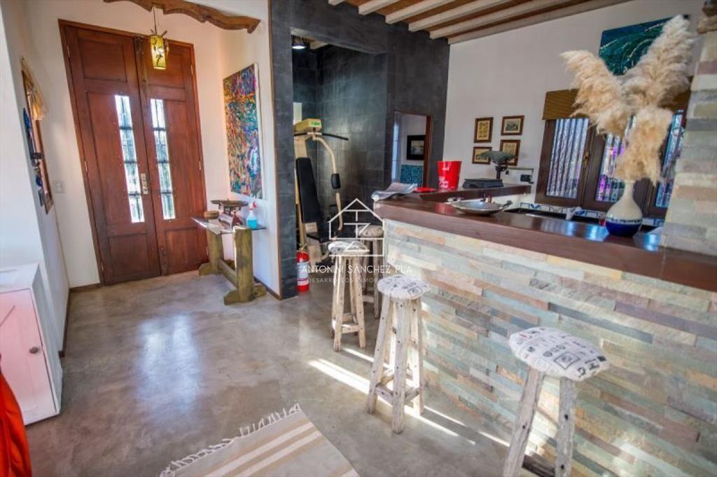 hermosa casa en Punta Ballena