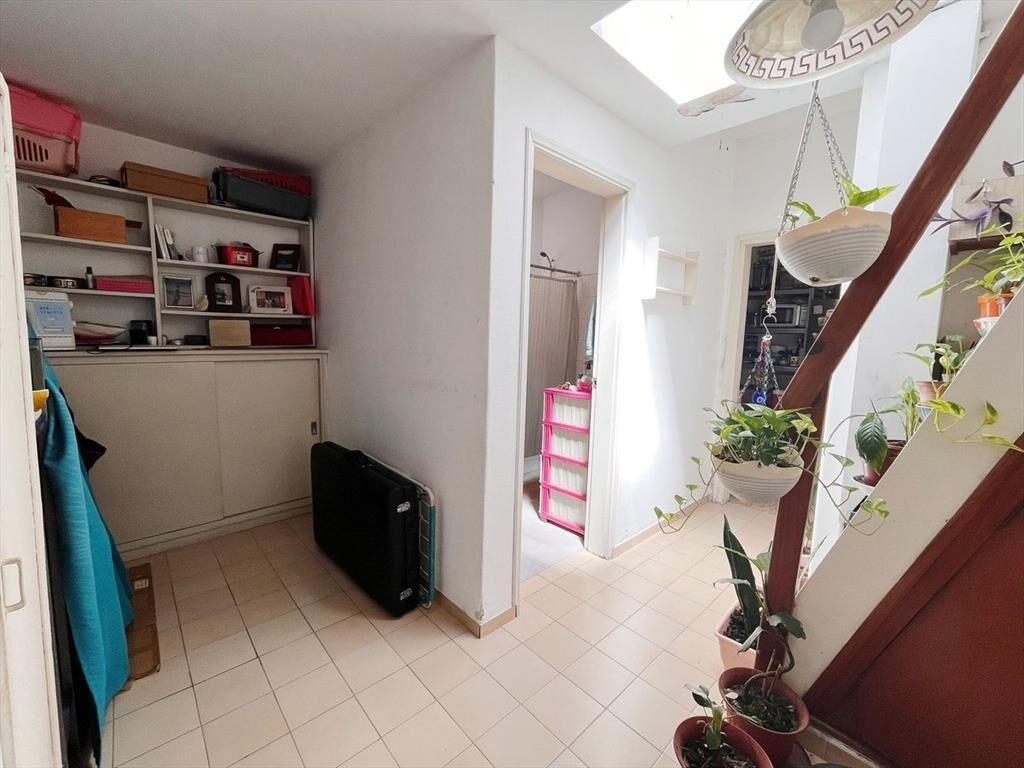 Venta 2 Casas con Renta 7% La Comercial