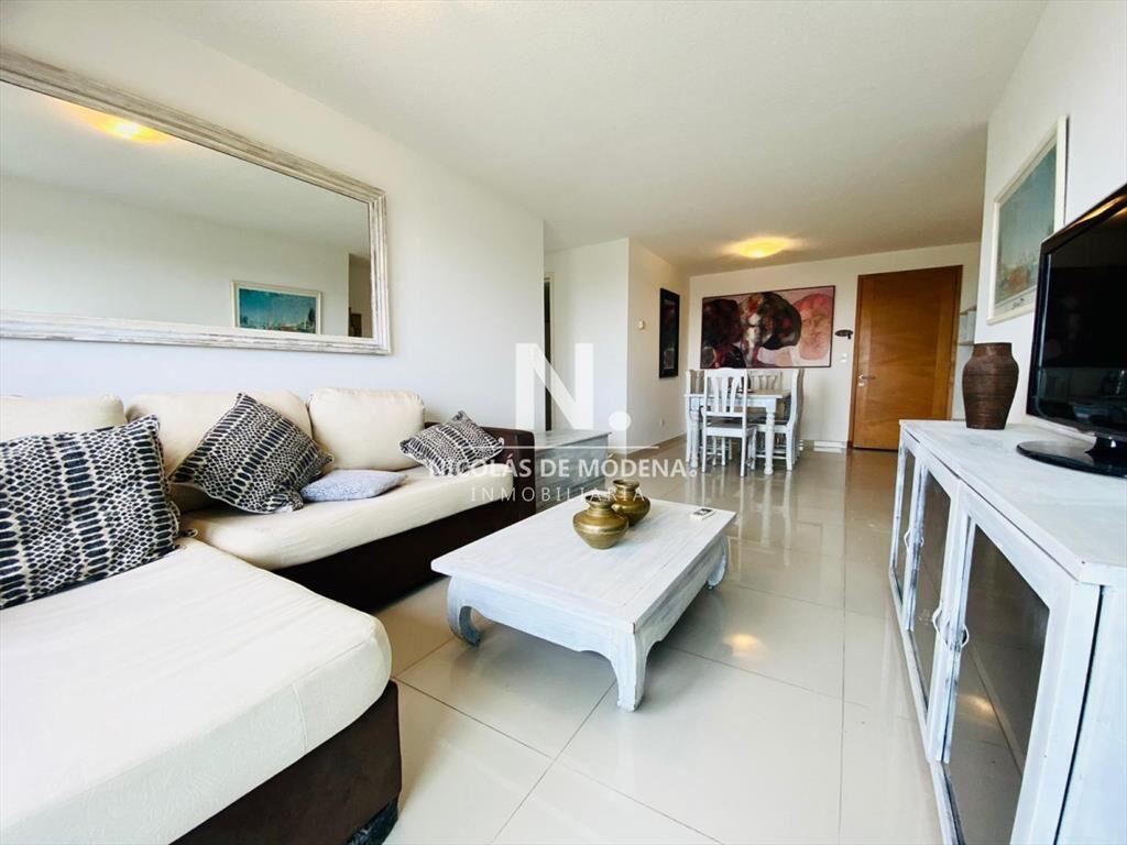 Oportunidad! Departamento de 3 dormitorios en