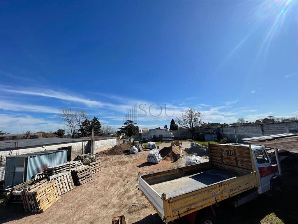 VENTA LOCAL COMERCIAL Y TERRENO