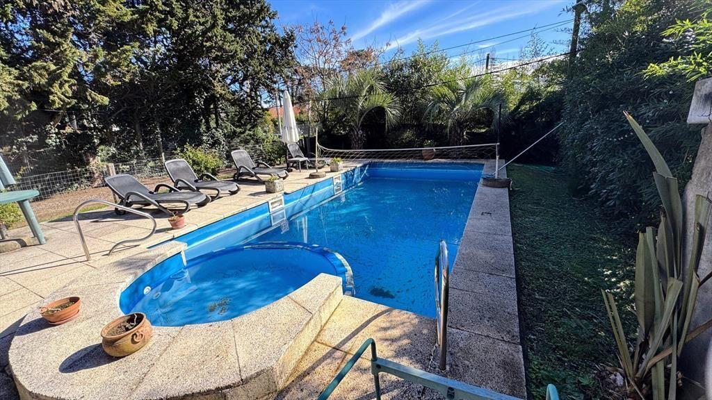 Vendo casa 3 dormitorios Punta del Este zona Colegios Marly