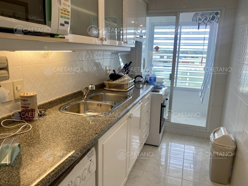 Apartamento 3 dormitorios en Alquiler playa mansa- Punta de