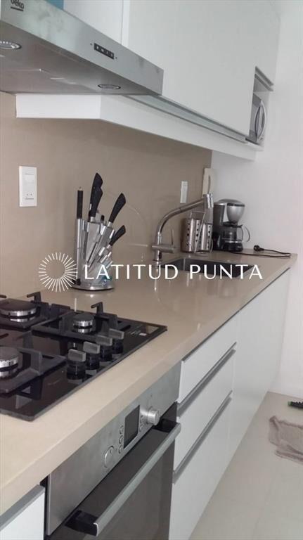 Apartamento de 2 dormitorios frente al mar