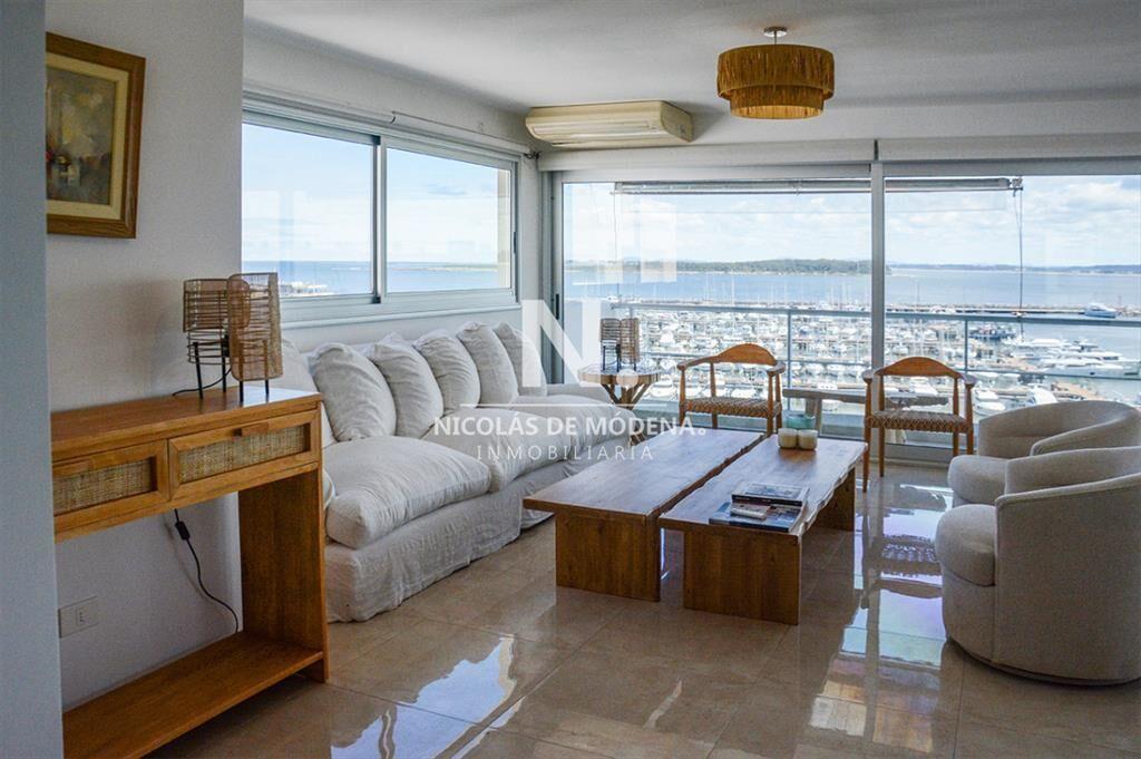 Espectacular apartamento en venta frente al