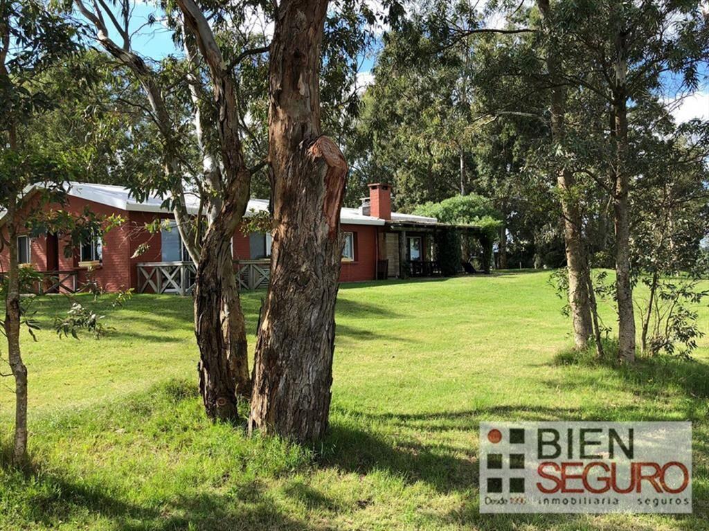 Chacra de 9,23 hás con costa navegable, en venta en Las Bru