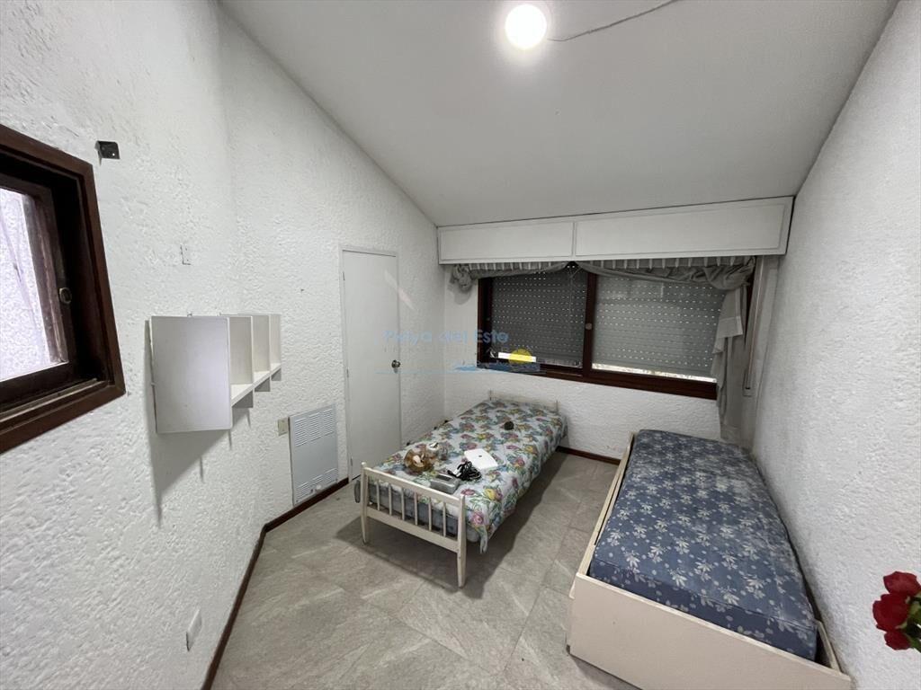 Casa En Venta o alquiler anual, Zona Cantegril.