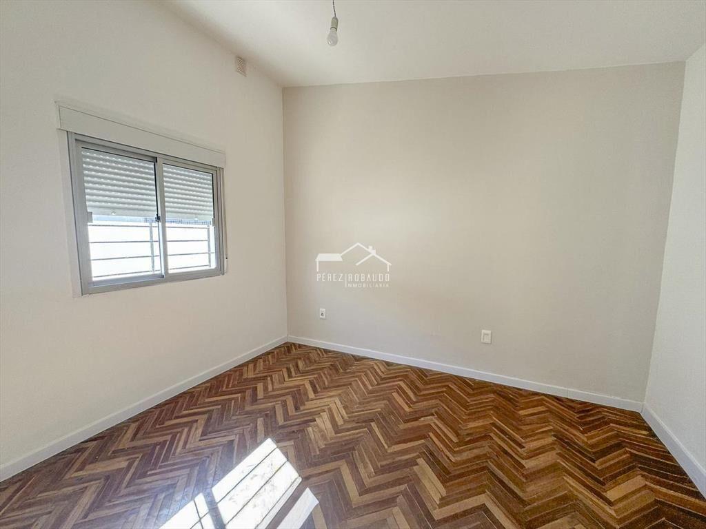 Venta apartamento alquilado de 1 dormitorio, planta baja co