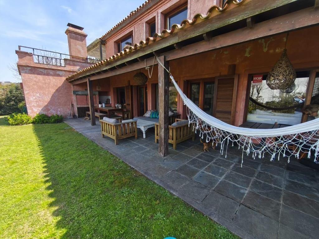 Alquiler casa en Montoya 4 dormis y piscina