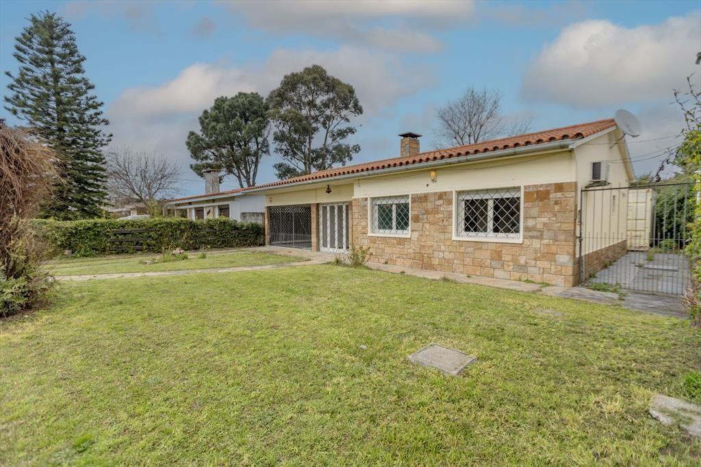 Venta de Casa en Solymar Sur, 3 dormitorios y barbacoa
