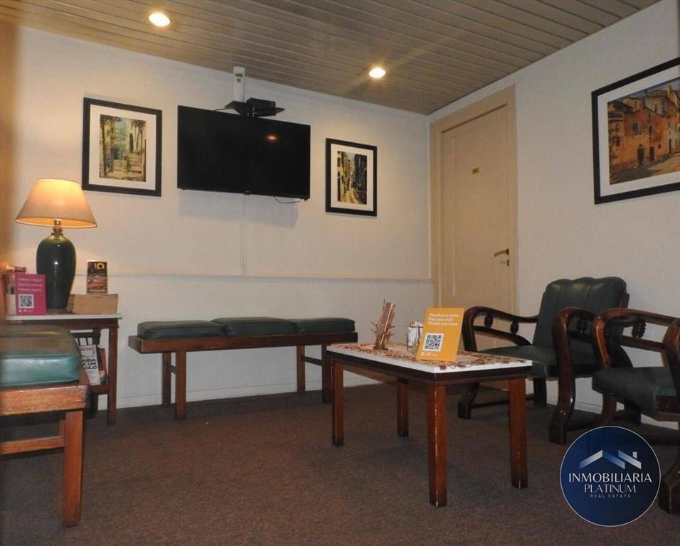Mitad de Hotel en venta ubicado en Centro