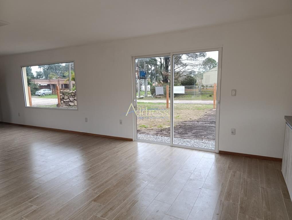 Casa a estrenar en venta - Pinares - Punta del