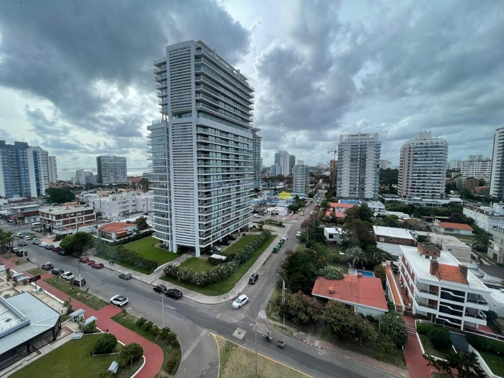 Departamento en venta en Brava - Punta del Este 1