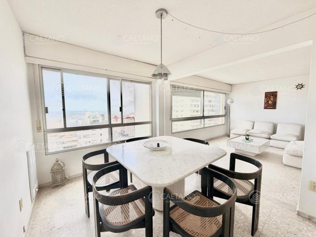 Apartamento en venta peninsula Punta del Este
