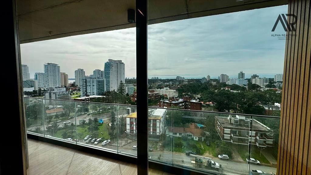 Apartamento en alquiler c/ cochera en La Pastora
