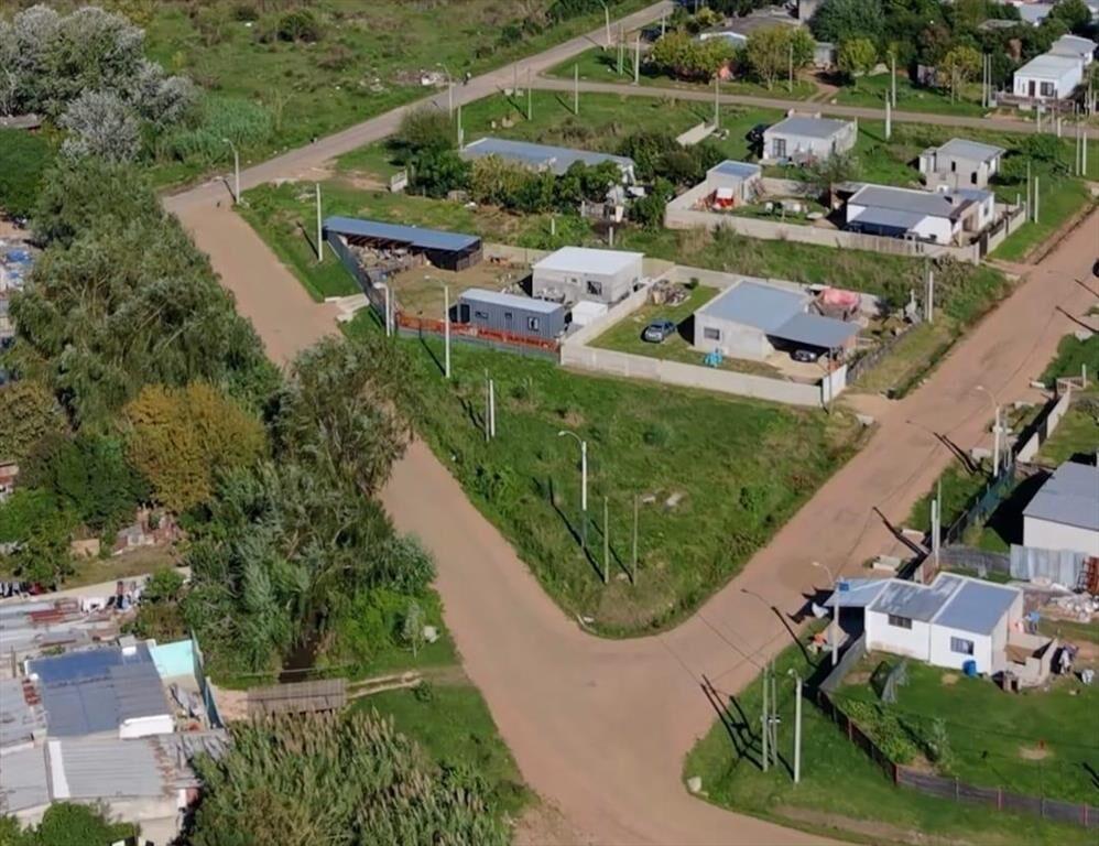 Venta de Terreno en Esquina - 646m² - La Paz, Canelones