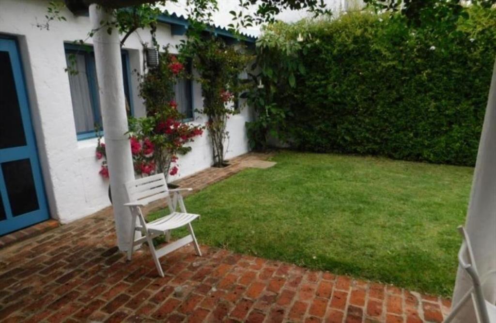 CASA EN VENTA DE 5 DORMITORIOS EN LA BARRA