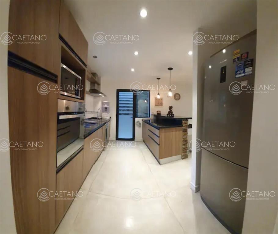Venta casa Solanas 4 dormitorios