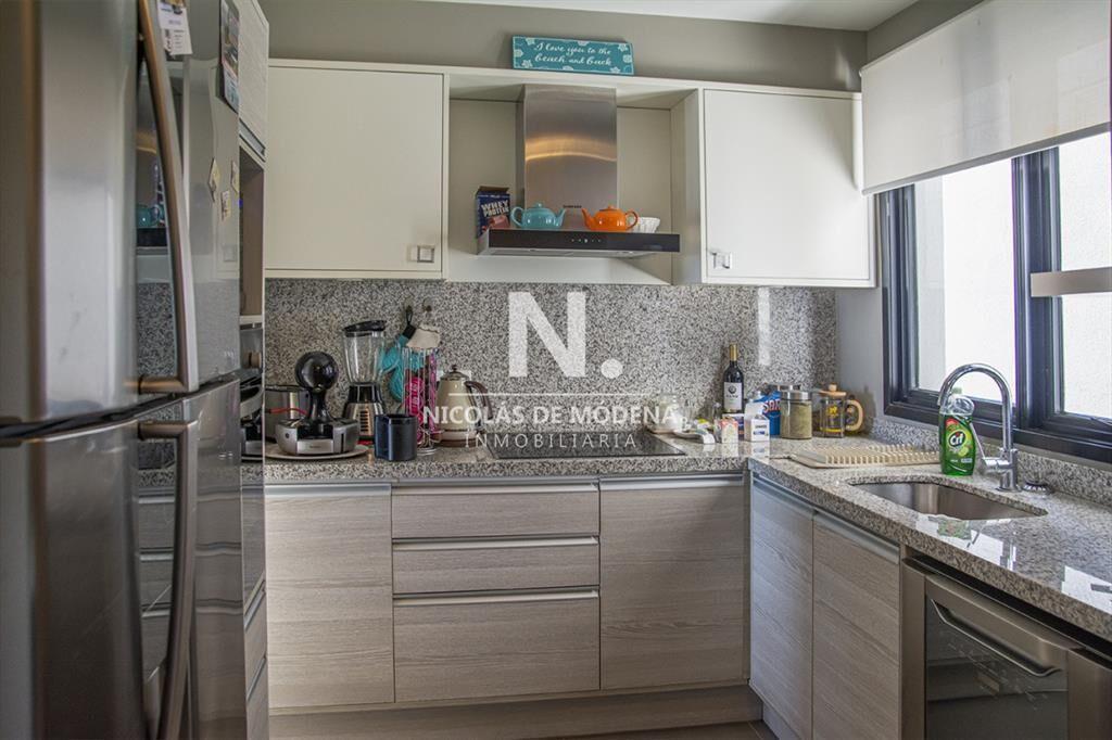 Apartamento en Venta de 2 dormitorios en Av. del