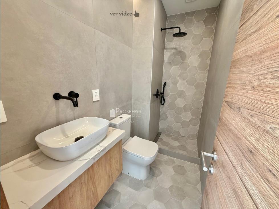 va2353/P venta casa2dorm+esc. Punta carretas garaje/azotea