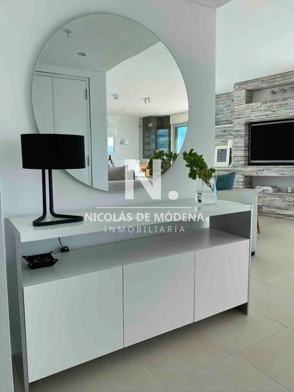 PentHouse de cuatro dormitorios en suite en Le y