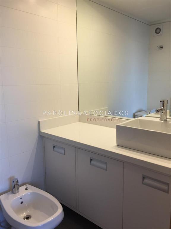 Apartamento de 2 dormitorios en venta en Bellagio