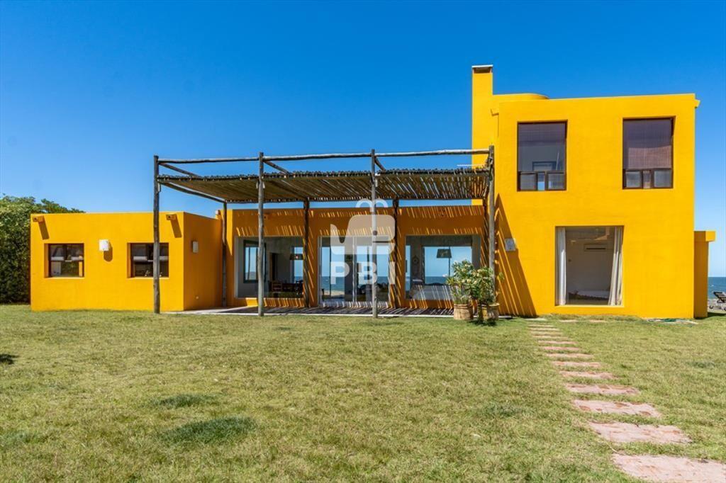 Alquiler temporario de casa 4 DORMITORIOS en SAUCE DE PORTE