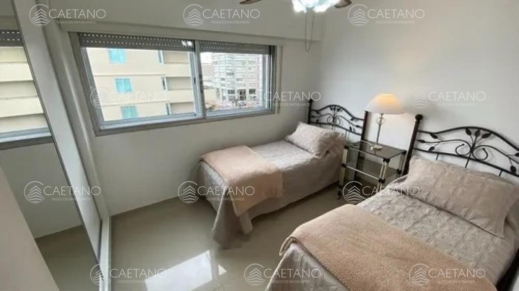 Alquiler apto 3 dormitorios punta del este