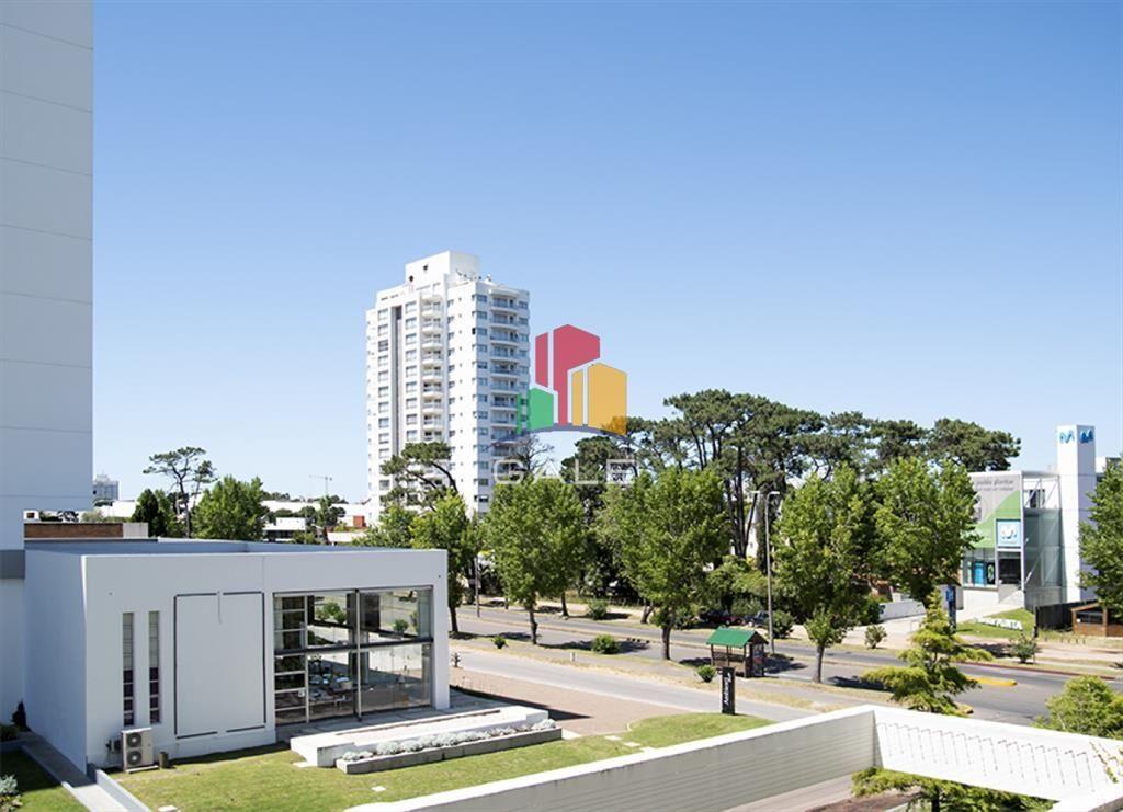 Apartamento en venta de 1 dormitorios a pasos del shopping