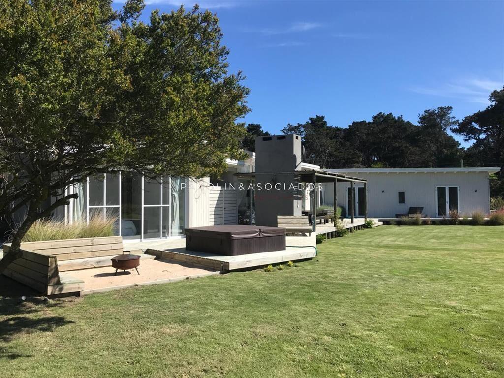 Casa en venta de 4 dormitorios en José Ignacio, Punta del