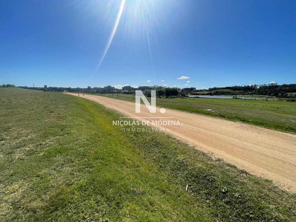 Oportunidad de Lote en Barrio Privado Laguna
