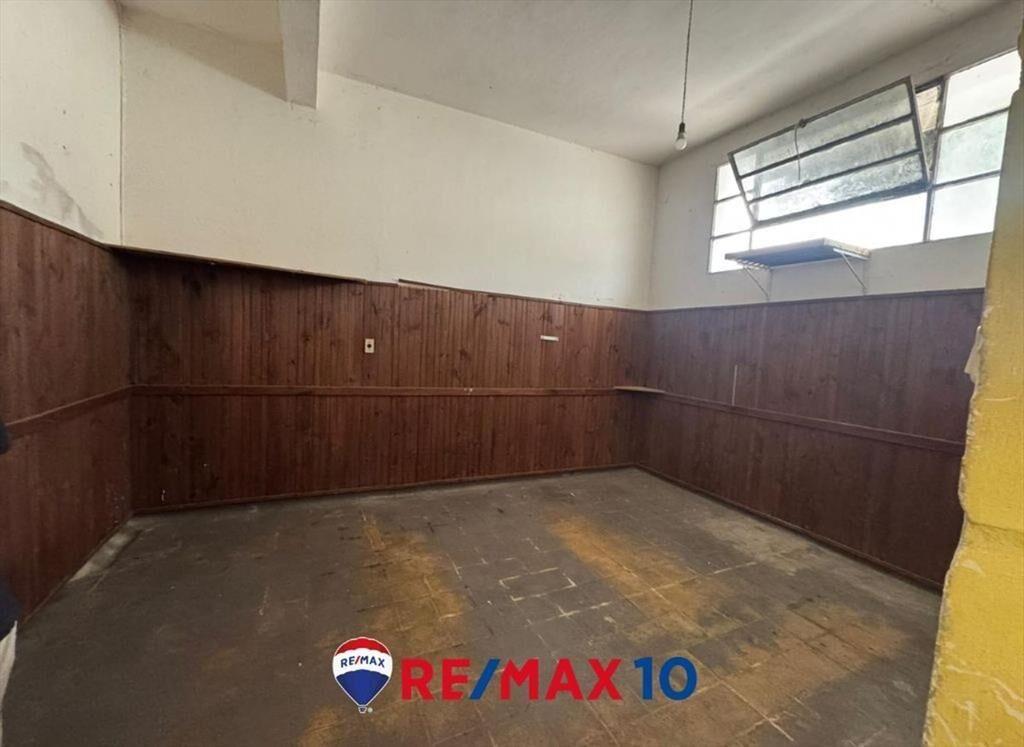LOCAL COMERCIAL CON EXCELENTE UBIACION