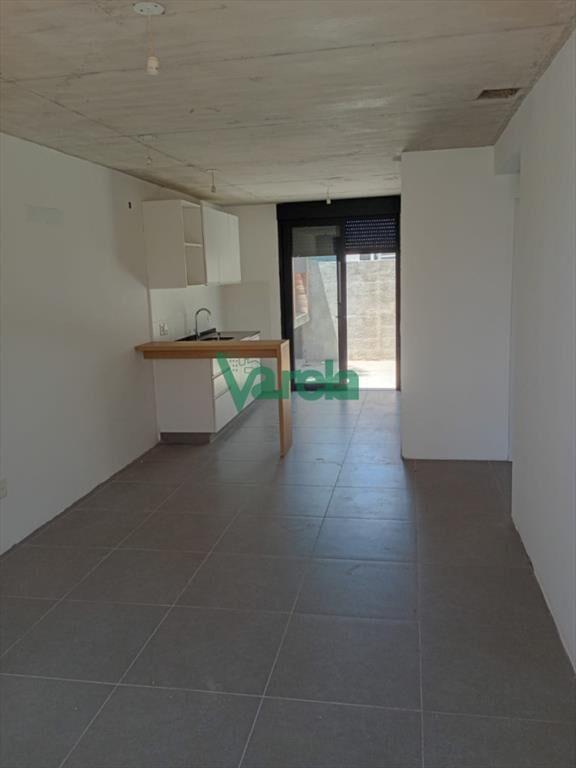 Alquiler Casa MalvÃn Norte, 2 dormitorios, 1 baños, coch