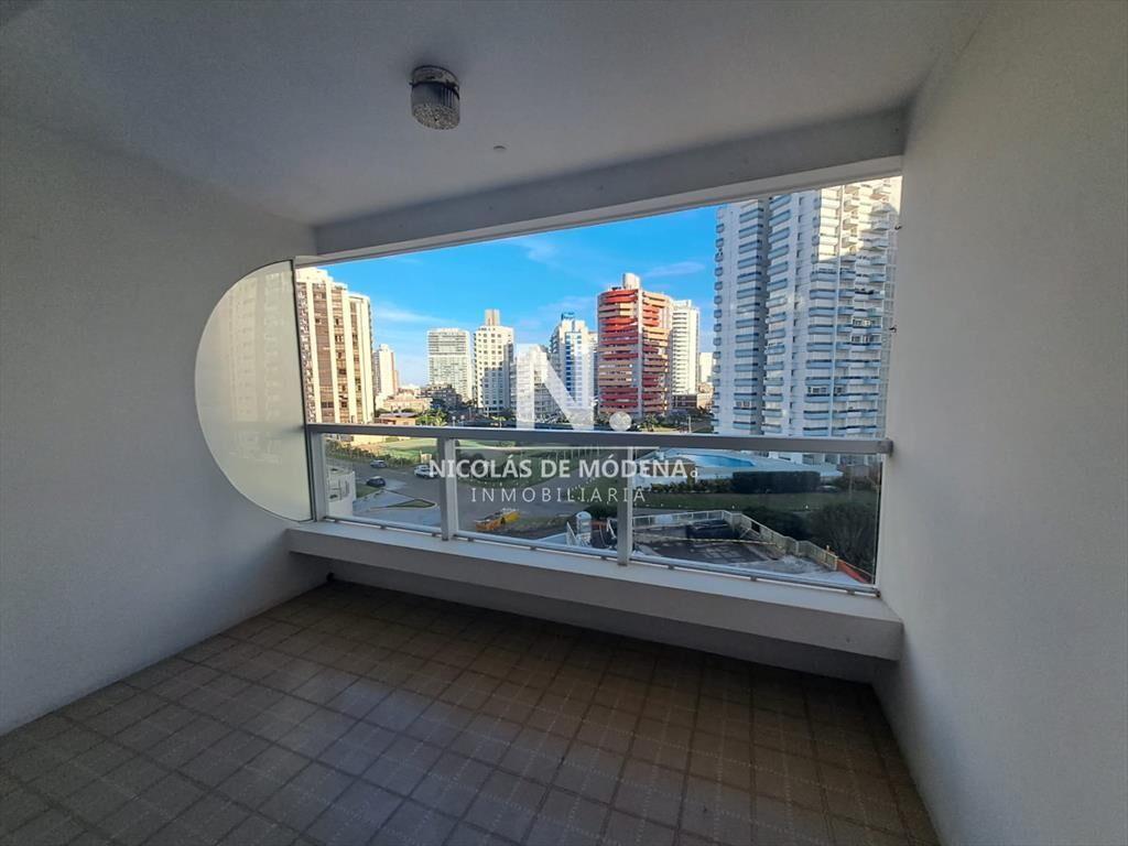 Departamento de 2 dormitorios en venta, torre al