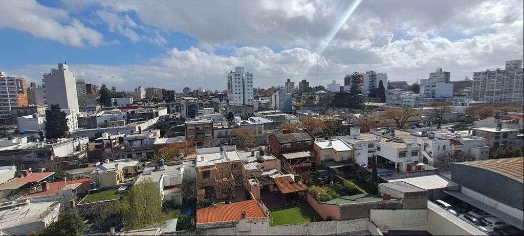 ALQUILER APARTAMENTO 1 DORMITORIO GARAGE PISO ALTO TERRAZA
