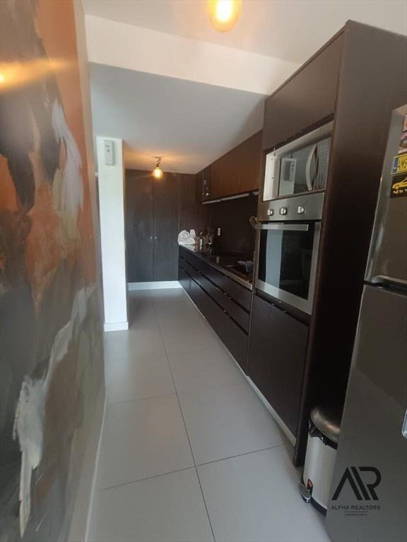 Apartamento De Tres Dormitorios Mas Dependencia En Venta...