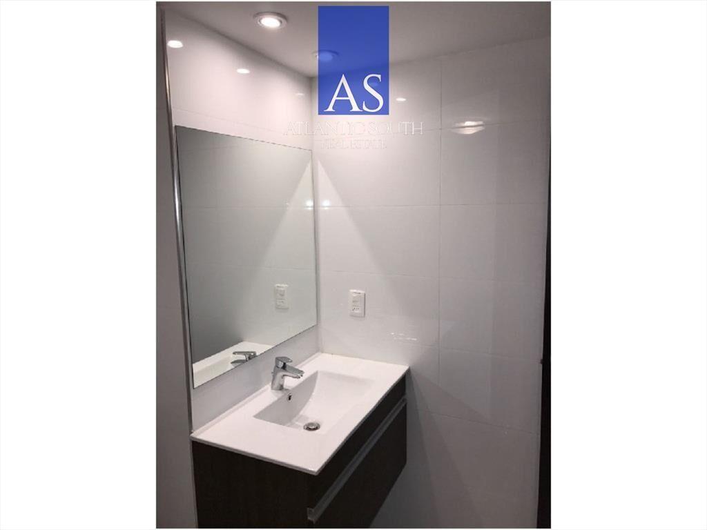 Apartamento de 3 dormitorios con servicios Punta
