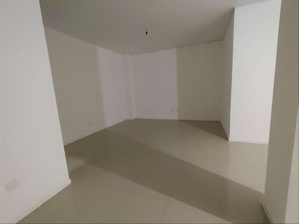 ALQUILER Oficina de 85m2 en Peatonal Sarandí en Ciudad vieja