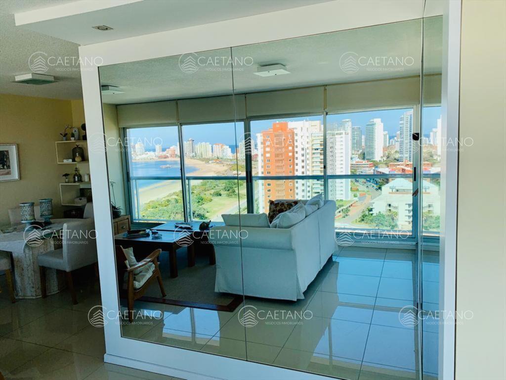 ALQUILER ANUAL -Apartamento en Mansa - Punta del