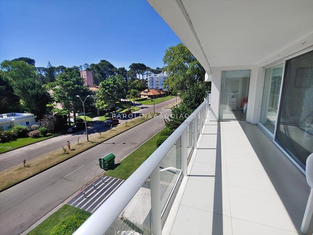 Apartamento en venta de 2 dormitorios en Punta