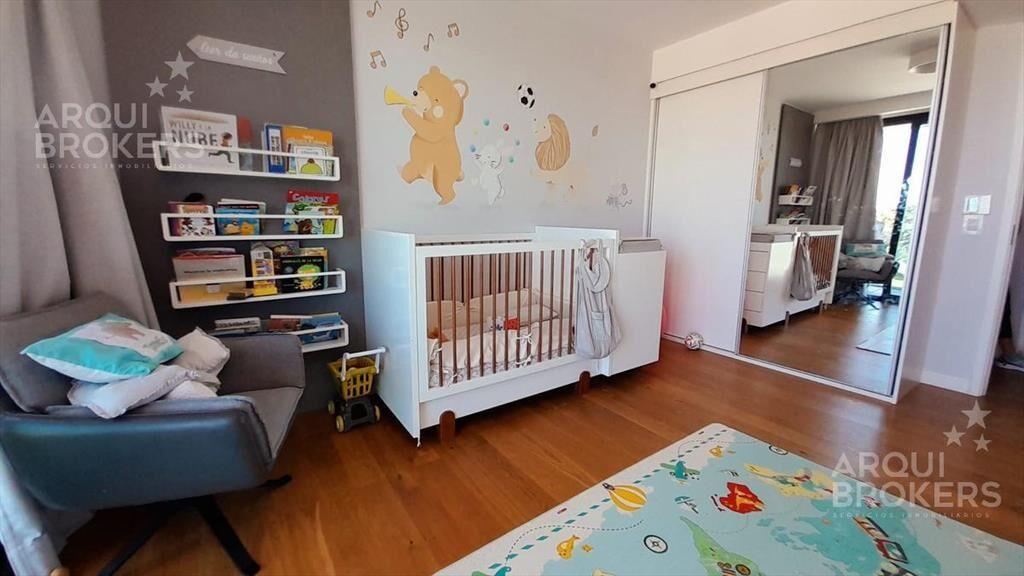 Venta apartamento dos dormitorios en Puerto del Buceo con